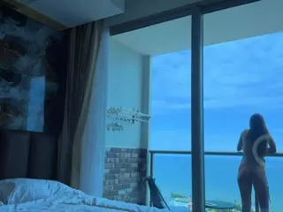 Caroline's Live Sex Cam Show