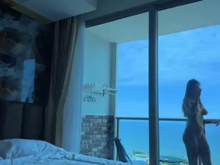 Caroline's Live Sex Cam Show