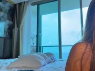Caroline's Live Sex Cam Show