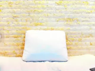 Pocahontas-Pow's Live Sex Cam Show