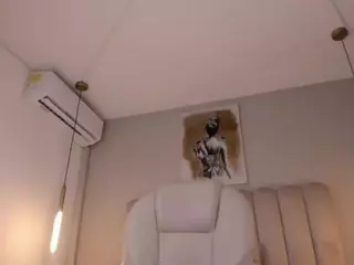CharlotteDupontt's Live Sex Cam Show
