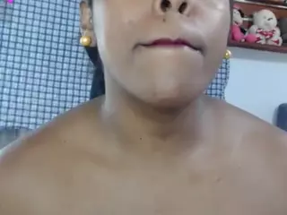 ebonyahgata's Live Sex Cam Show