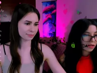 flora-ri's Live Sex Cam Show