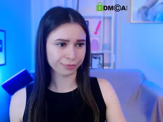 flora-ri's Live Sex Cam Show