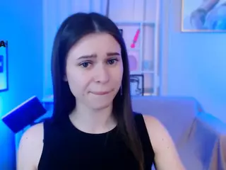 flora-ri's Live Sex Cam Show