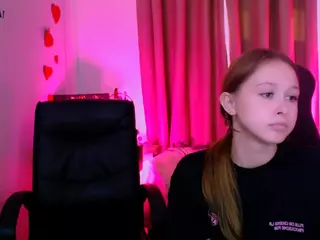 flora-ri's Live Sex Cam Show