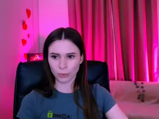 flora-ri's Live Sex Cam Show