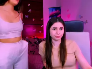 flora-ri's Live Sex Cam Show