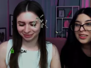 flora-ri's Live Sex Cam Show
