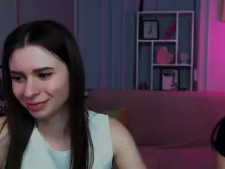 flora-ri's Live Sex Cam Show