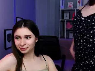 flora-ri's Live Sex Cam Show