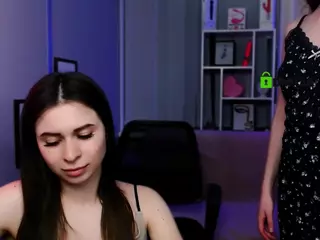flora-ri's Live Sex Cam Show