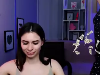 flora-ri's Live Sex Cam Show