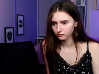 flora-ri's Live Sex Cam Show