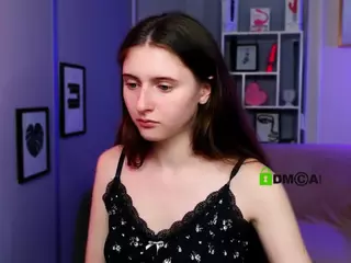 flora-ri's Live Sex Cam Show