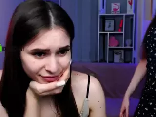 flora-ri's Live Sex Cam Show