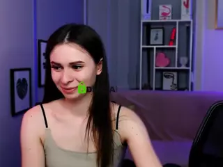 flora-ri's Live Sex Cam Show