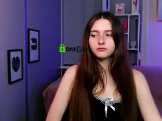 flora-ri's Live Sex Cam Show
