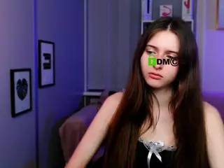 flora-ri's Live Sex Cam Show