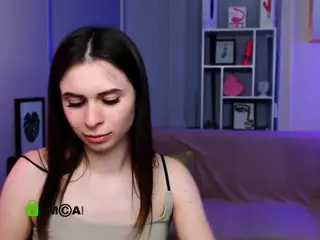 flora-ri's Live Sex Cam Show