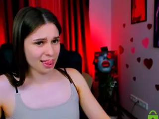 flora-ri's Live Sex Cam Show