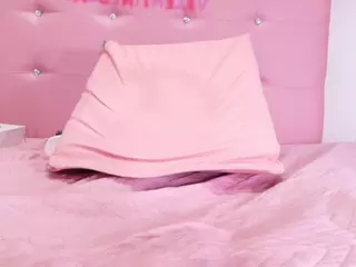 kataleya-hz's Live Sex Cam Show