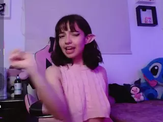 levi-cloud's Live Sex Cam Show