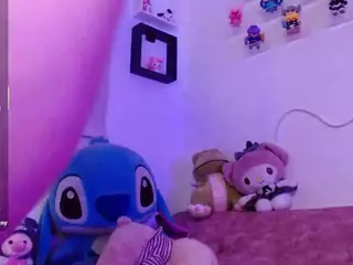 levi-cloud's Live Sex Cam Show