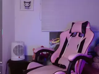 levi-cloud's Live Sex Cam Show