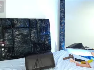 loretahorny's Live Sex Cam Show