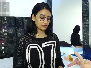 loretahorny's Live Sex Cam Show