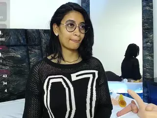 loretahorny's Live Sex Cam Show