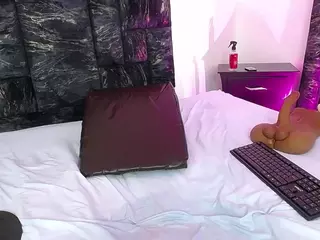 loretahorny's Live Sex Cam Show