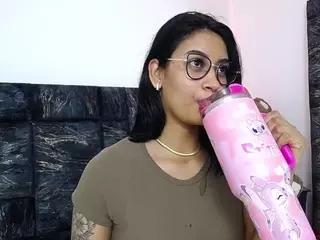 loretahorny's Live Sex Cam Show