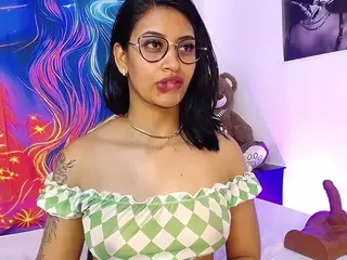 loretahorny's Live Sex Cam Show