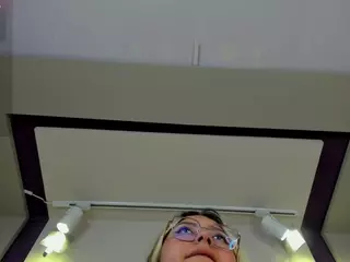 mila-mendoza's Live Sex Cam Show