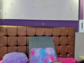 mila-mendoza's Live Sex Cam Show