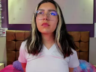 mila-mendoza's Live Sex Cam Show