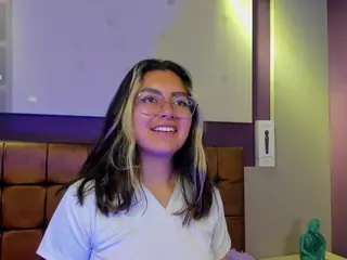 mila-mendoza's Live Sex Cam Show