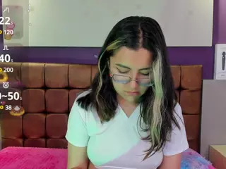 mila-mendoza's Live Sex Cam Show