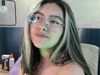 mila-mendoza's Live Sex Cam Show