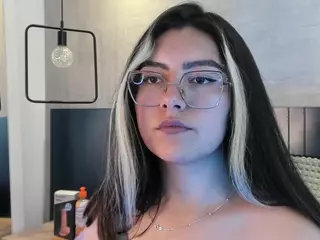 mila-mendoza's Live Sex Cam Show