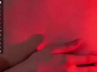 TaitArnet's Live Sex Cam Show
