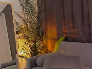 ZaraBrougham's Live Sex Cam Show