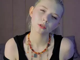 EdlaBuskey's Live Sex Cam Show