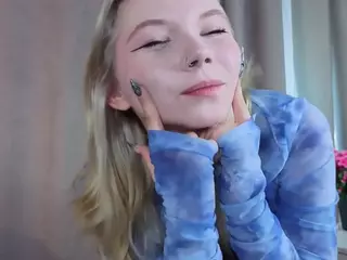 EdlaBuskey's Live Sex Cam Show