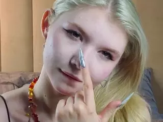 EdlaBuskey's Live Sex Cam Show