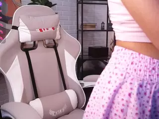 ElletteBody's Live Sex Cam Show