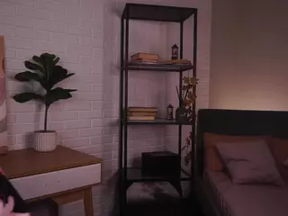 ElletteBody's Live Sex Cam Show