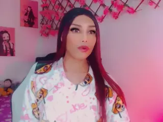 emeli-roushot's Live Sex Cam Show